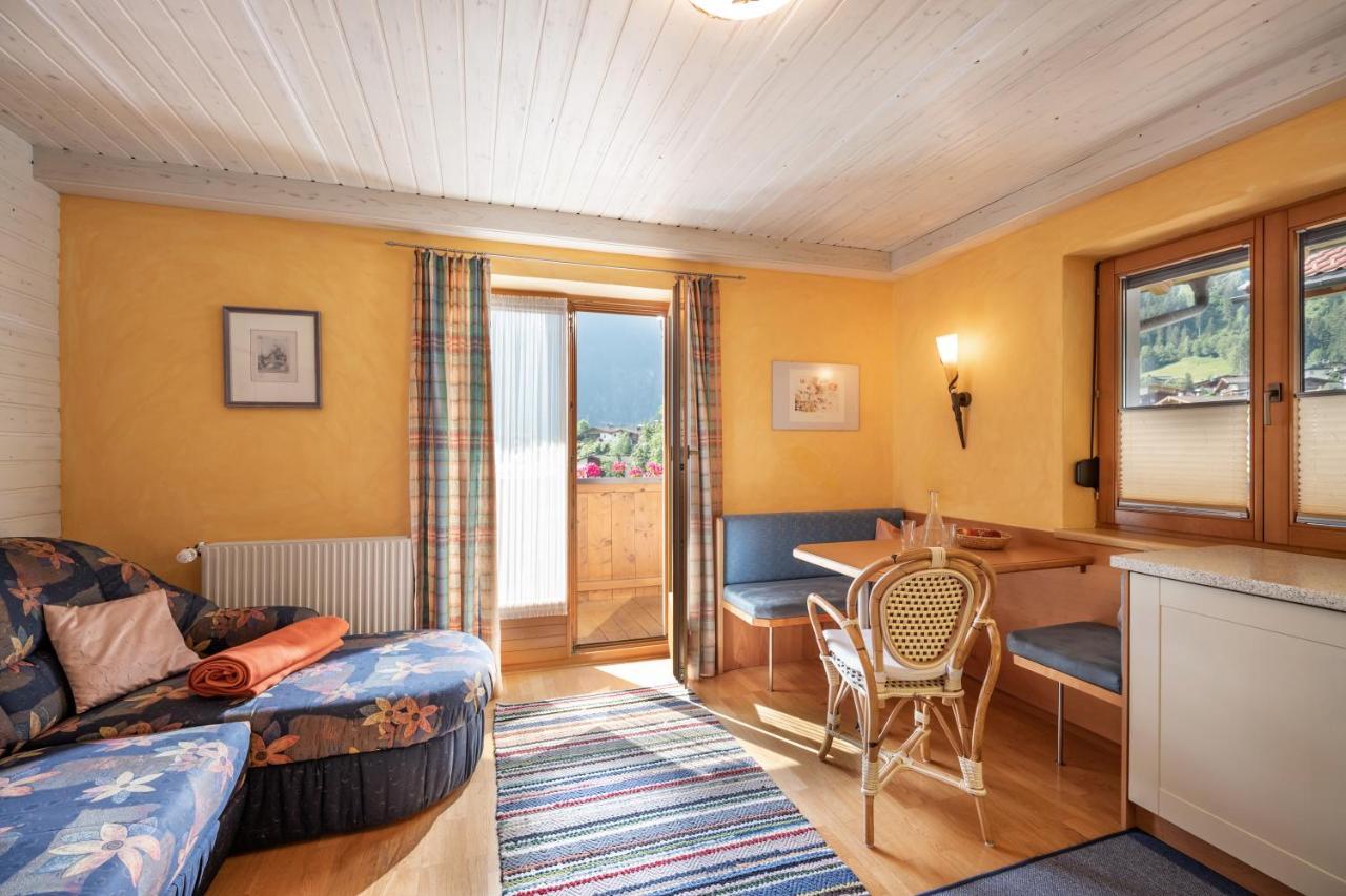 Haus Sieglinde Apartment Finkenberg Bagian luar foto